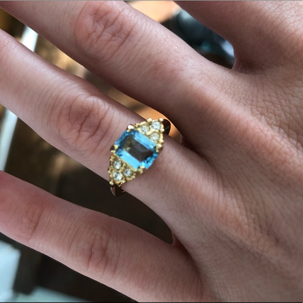 Size 5 blue gemstone ring